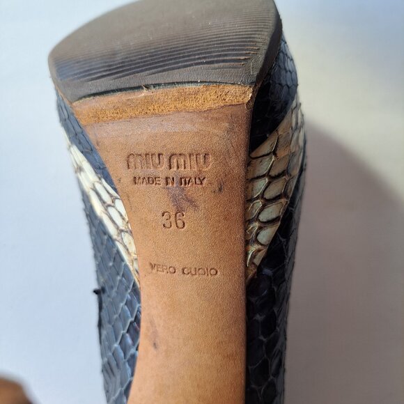 Miu Miu Runway Python Dark Blue Platform Heels Shoes Size 36 / US 6 - Picture 13 of 16